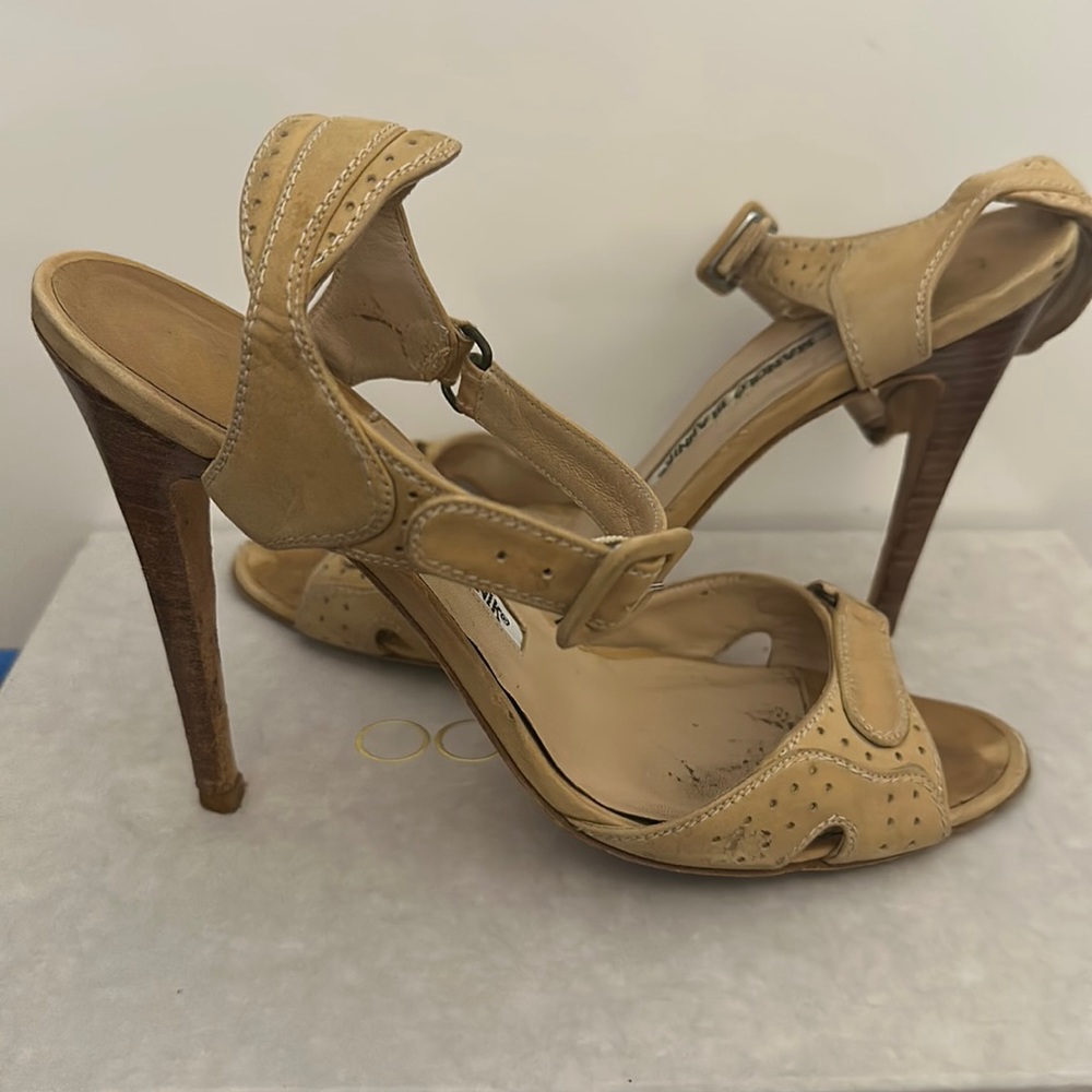 Suede Manolo Blahnik Heels